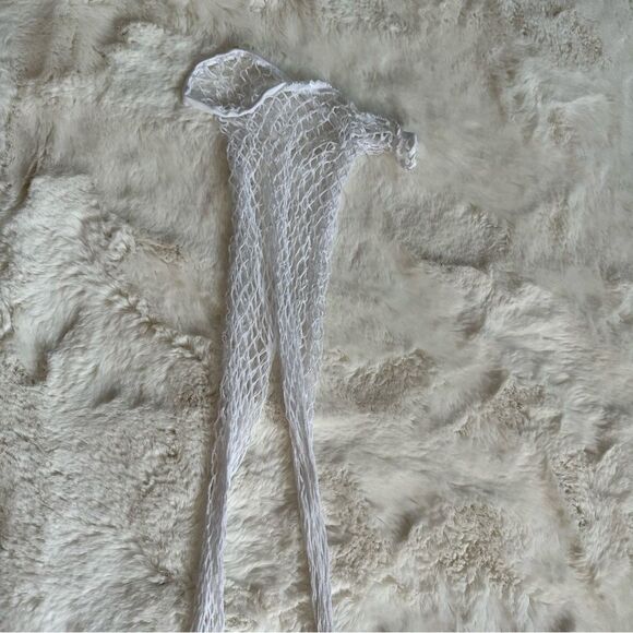 White alt/emo fishnets/ fishnet tights - Picture 7 of 8